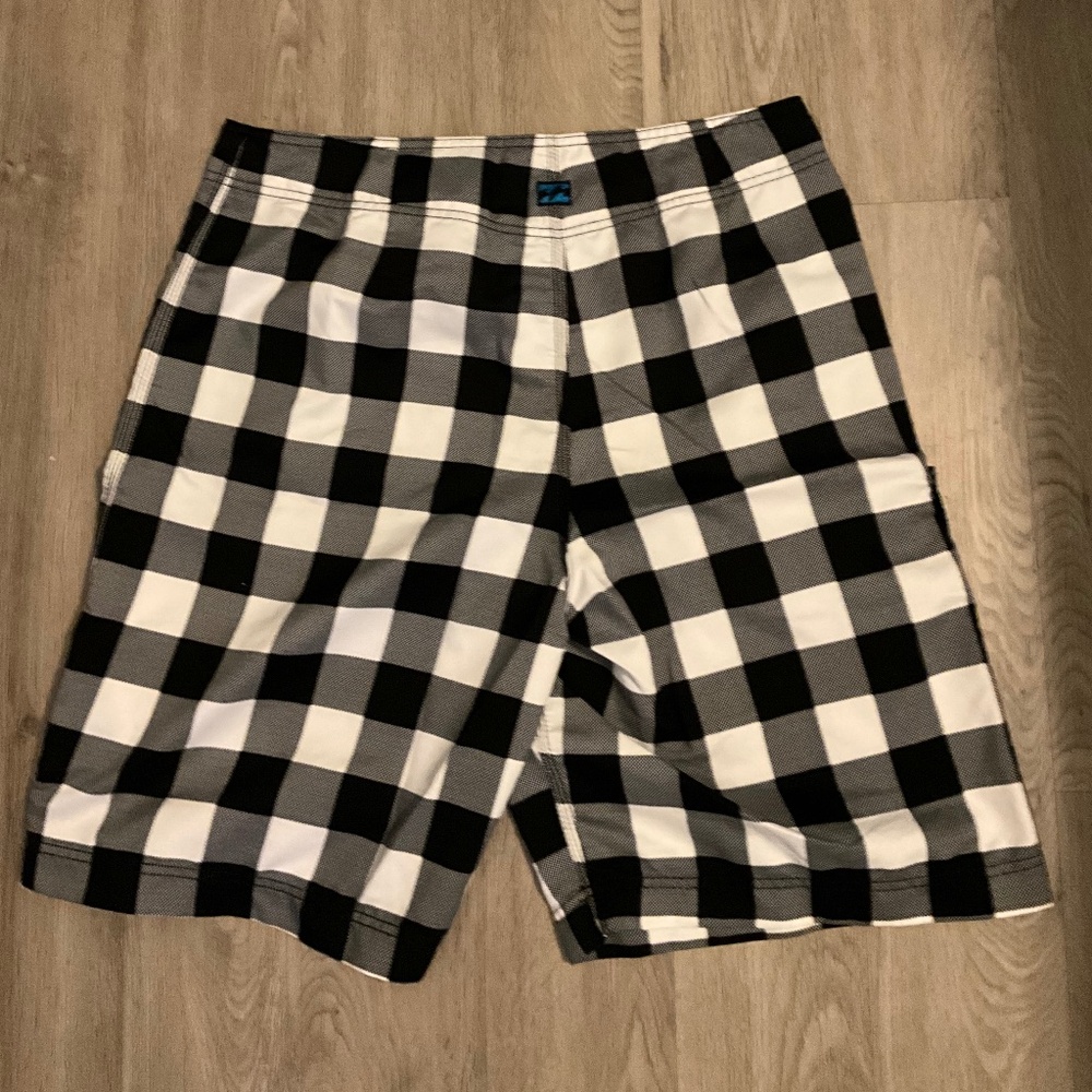 Billabong Board Shorts - Mens Size 36